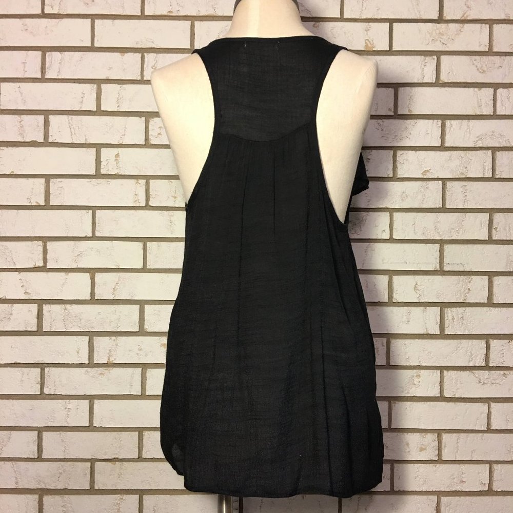 Solemio | Black Razorback Top w/Front Ruffle Sz L - Picture 3 of 5